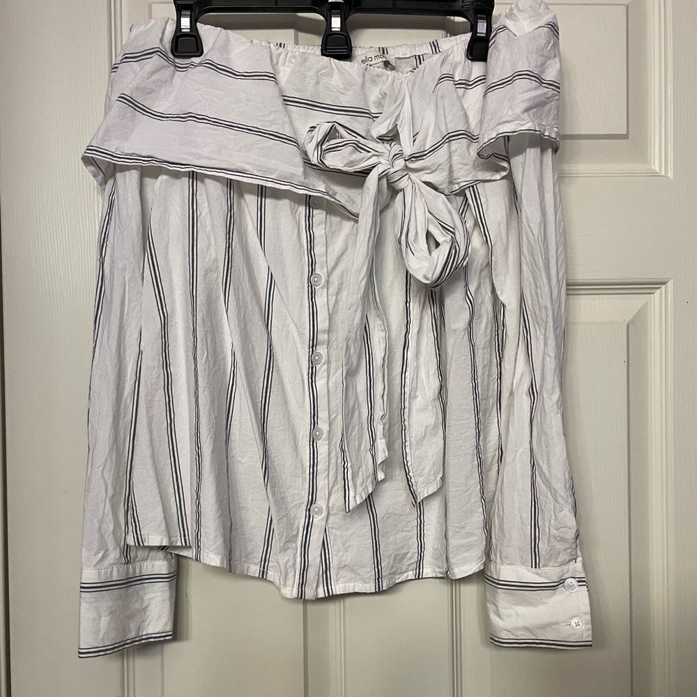 Off shoulder top
